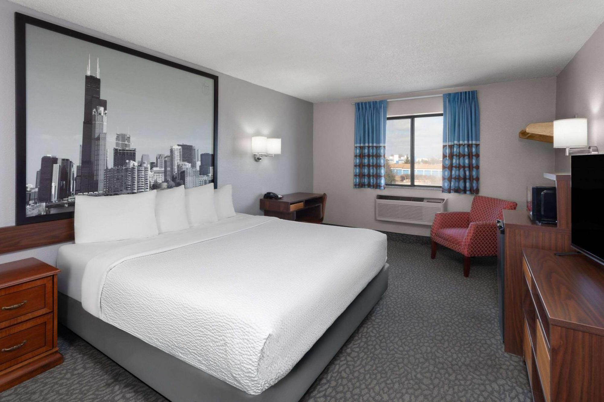 Super 8 By Wyndham Romeoville Bolingbrook Extérieur photo