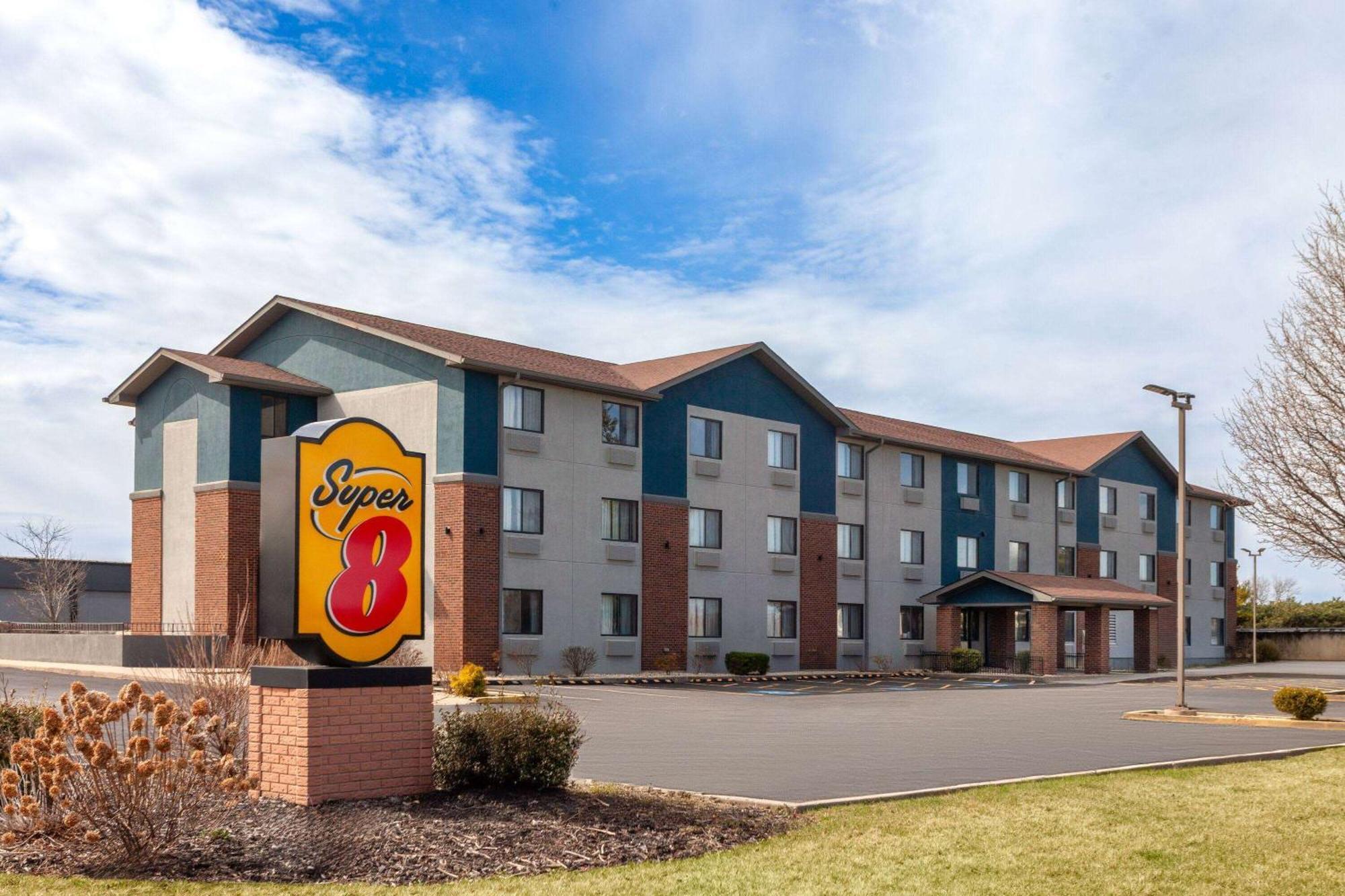 Super 8 By Wyndham Romeoville Bolingbrook Extérieur photo